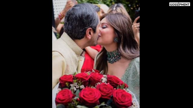 couple’s mehendi images