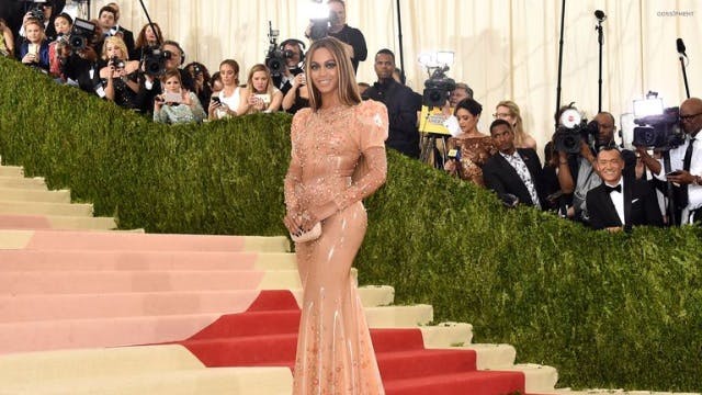 Beyonce looked fabulous when she came to the 2016 Met Gala