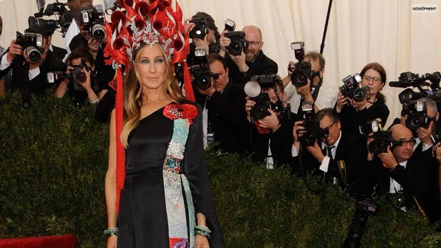 Back in 2015, Sarah Jessica Parker made headlines for her controversial outfit for the night