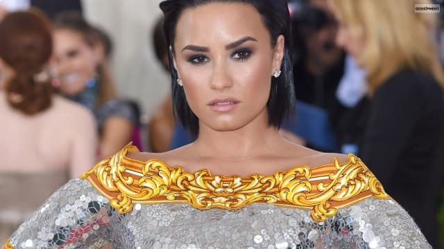 Demi Lovato left the event early after she received bad behavior